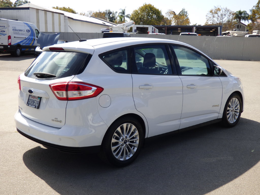 Used 2018 Ford C-MAX SE w/ Equipment Group 201A FWD image 3