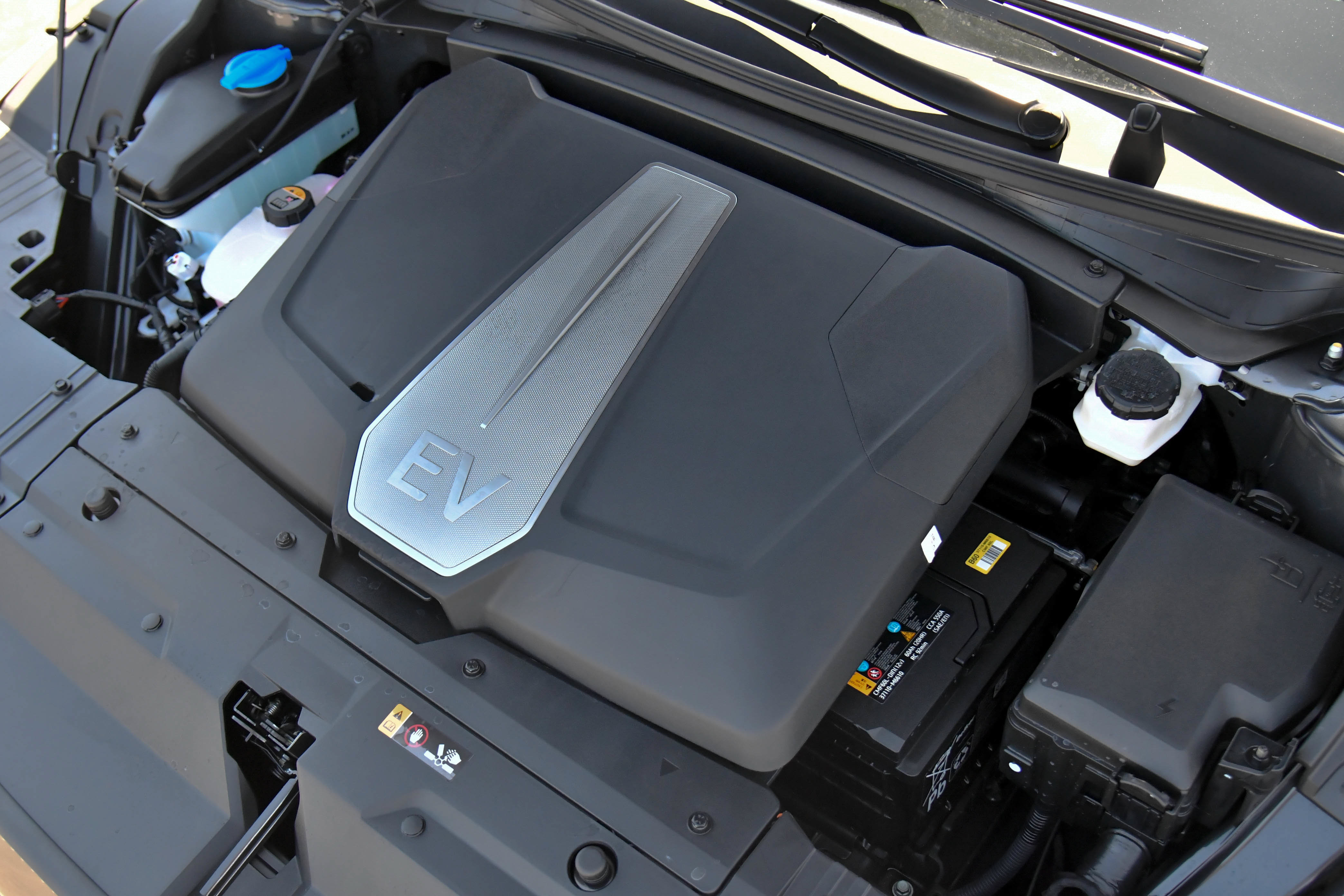 Used 2024 Kia EV6 Light RWD image 50