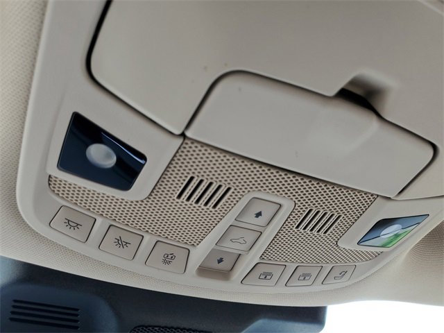 Used 2024 Lincoln Navigator Premiere image 30