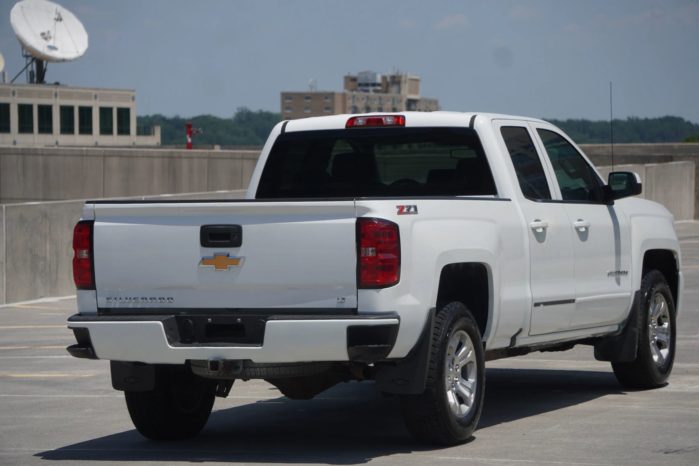 Used 2016 Chevrolet Silverado 1500 LT w/ All Star Edition image 13