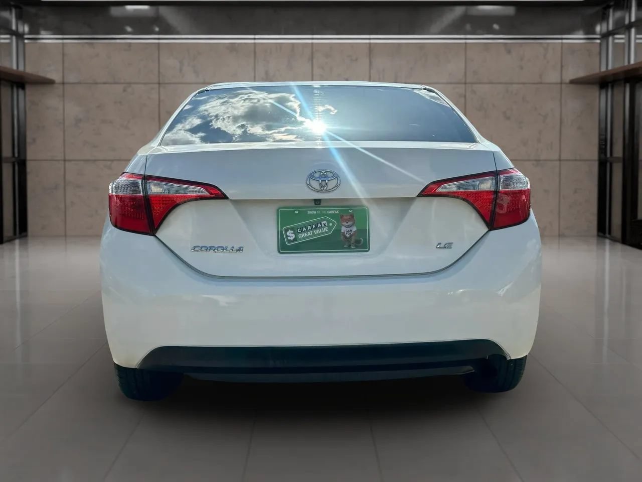 Used 2014 Toyota Corolla LE FWD image 19