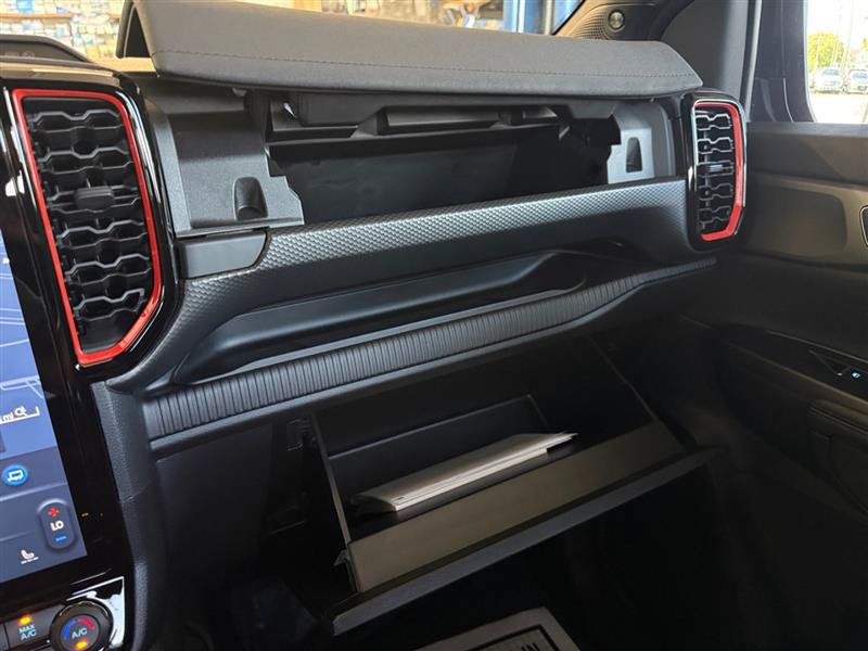 Used 2025 Ford Ranger Raptor AWD/4WD image 25
