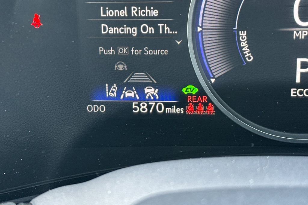 Used 2025 Lexus NX 350h AWD w/ Accessory Package (2T) image 31