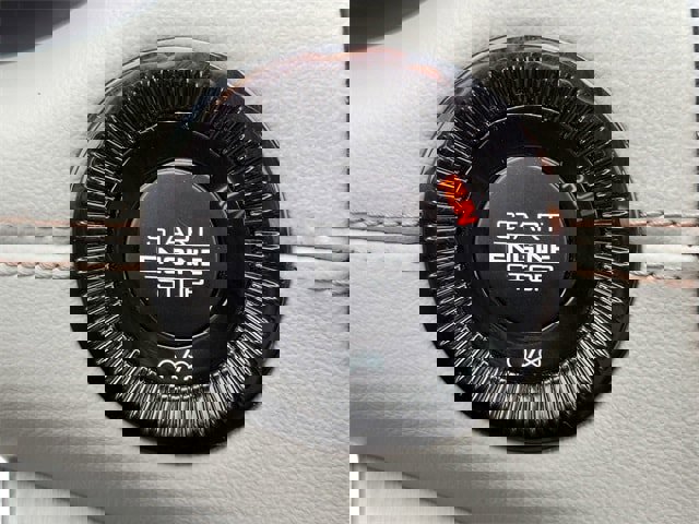 Used 2024 Jeep Compass Limited image 23