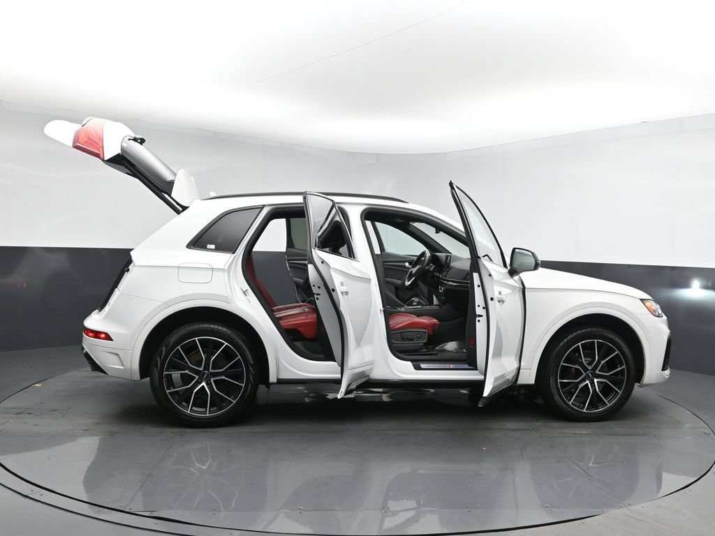 Used 2023 Audi SQ5 Premium Plus w/ Premium Plus Package AWD/4WD image 24