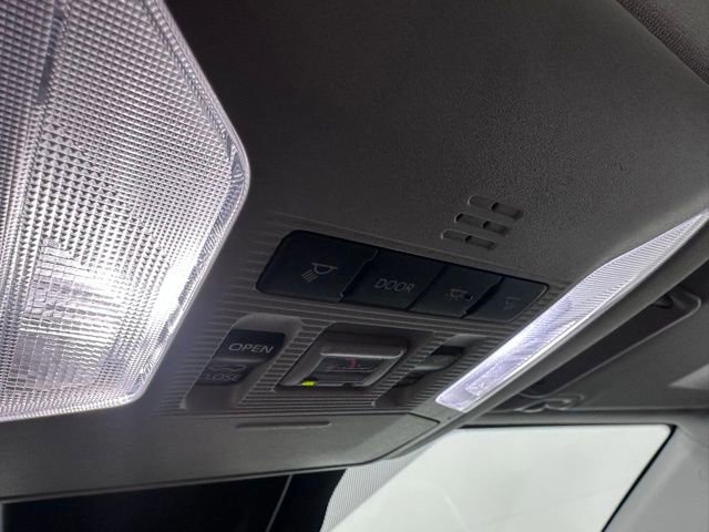 Used 2023 Toyota RAV4 XLE Premium image 32