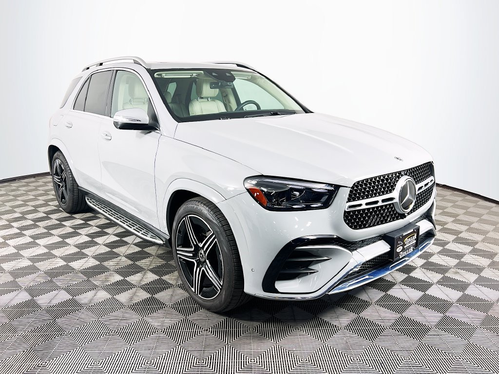 Used 2024 Mercedes-Benz GLE 580 4MATIC image 3