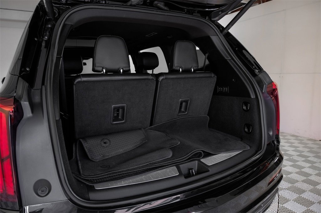 Used 2024 Cadillac XT6 Premium Luxury image 58