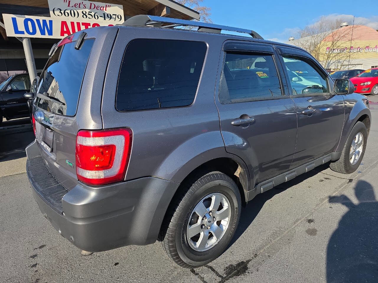Used 2010 Ford Escape Limited FWD image 11