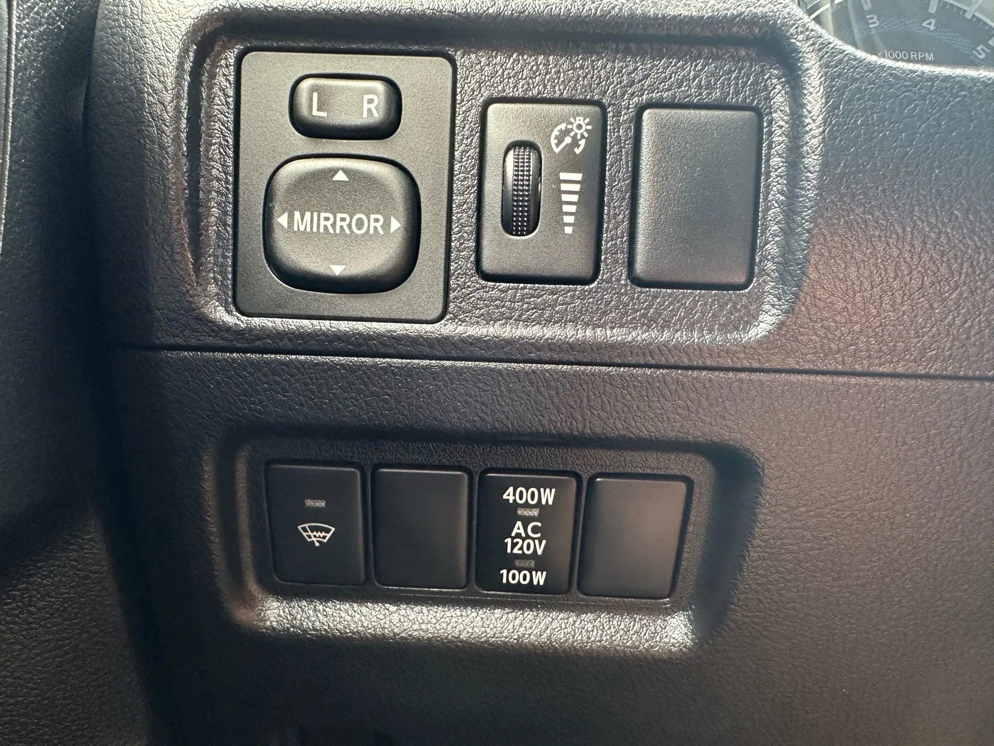 Used 2016 Toyota 4Runner SR5 image 23