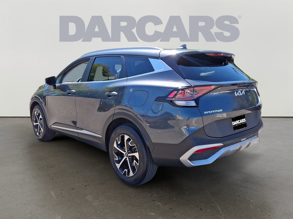 Used 2023 Kia Sportage EX AWD/4WD image 4
