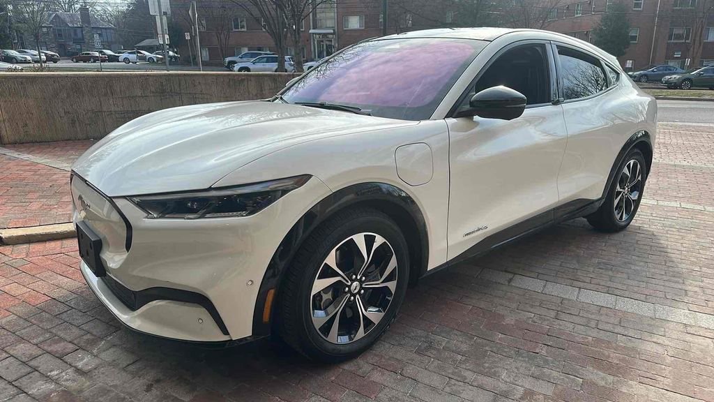 Used 2021 Ford Mustang Mach-E Premium image 3