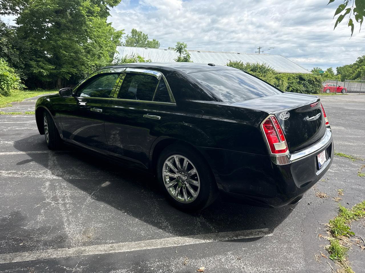 Used 2012 Chrysler 300 C RWD image 4