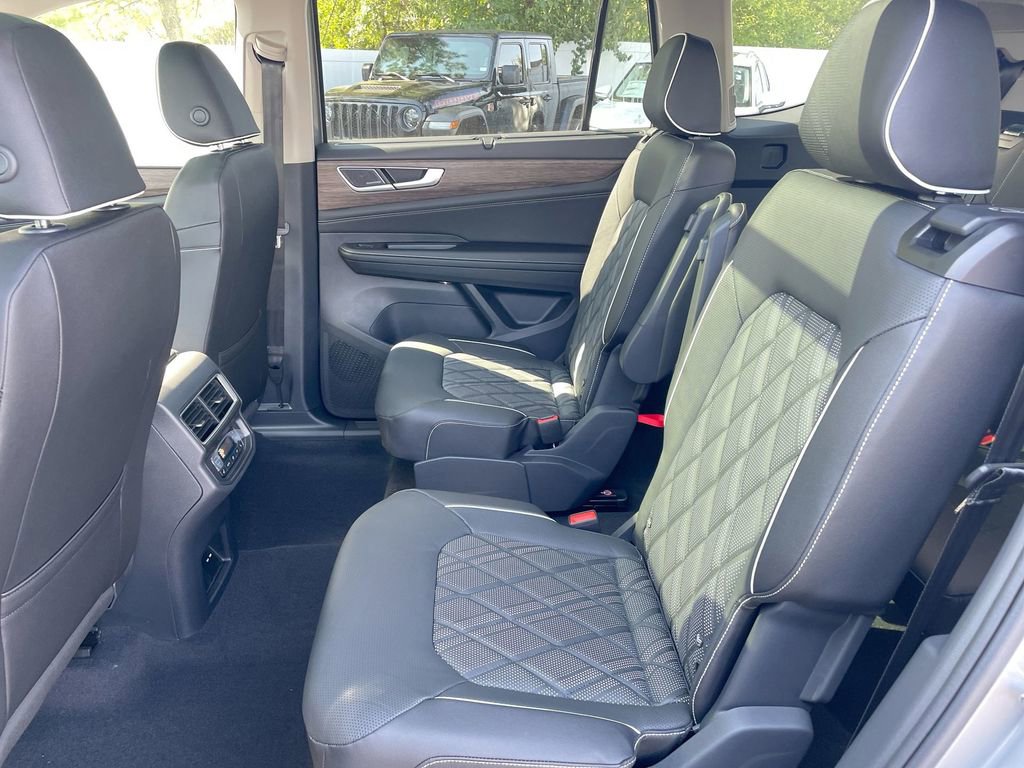 New 2026 Volkswagen Atlas SEL Premium R-Line image 46