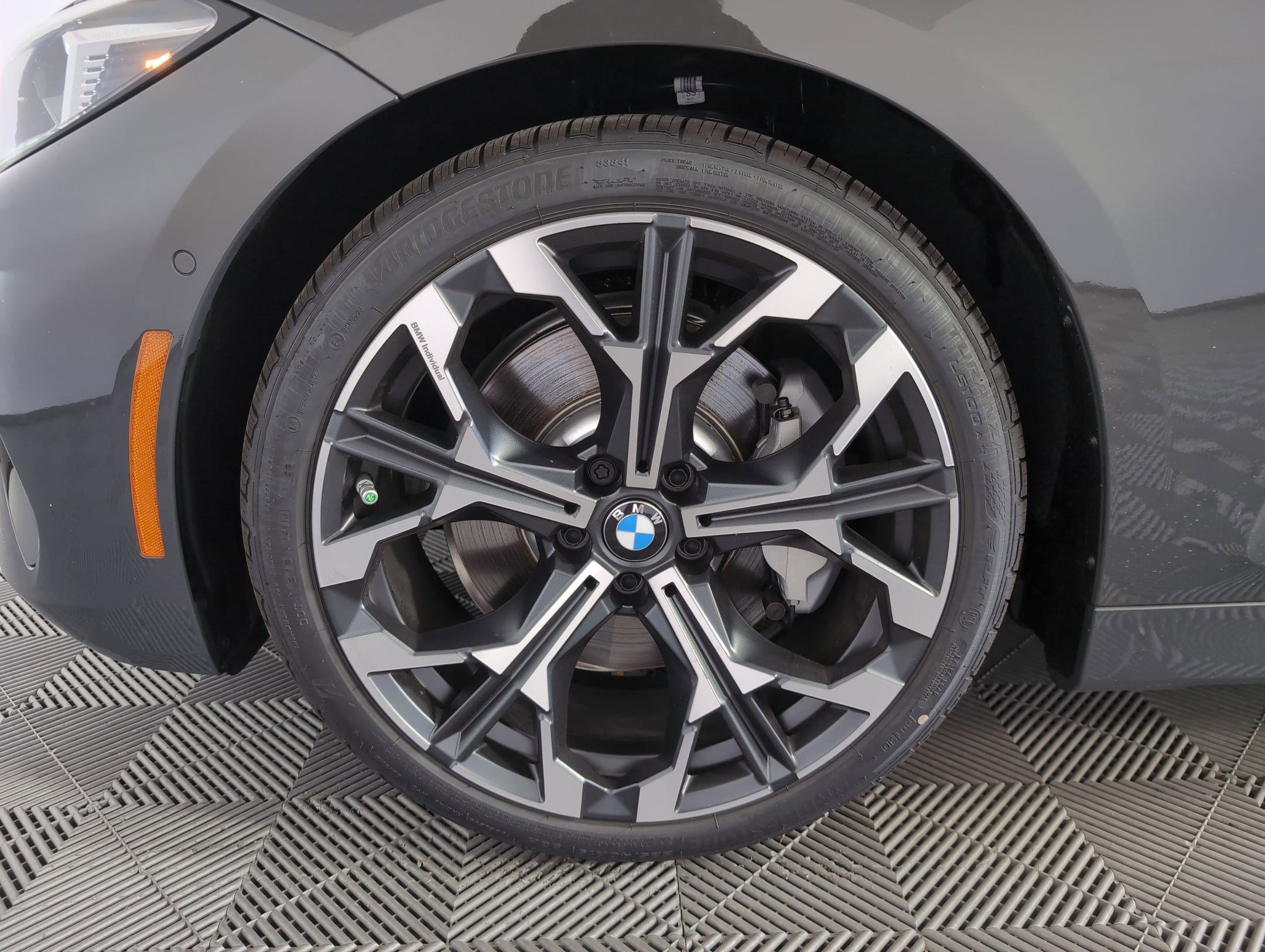 Used 2026 BMW 430i Coupe w/ Premium Package image 9