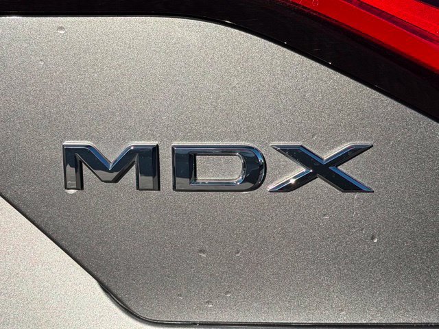 Used 2024 Acura MDX SH-AWD image 9