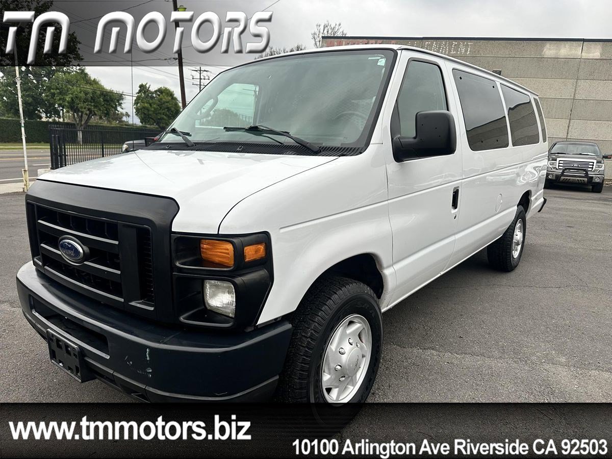 Used 2009 Ford E-350 and Econoline 350 XLT