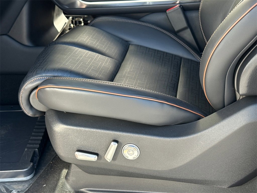 New 2025 Lincoln Navigator Black Label image 28