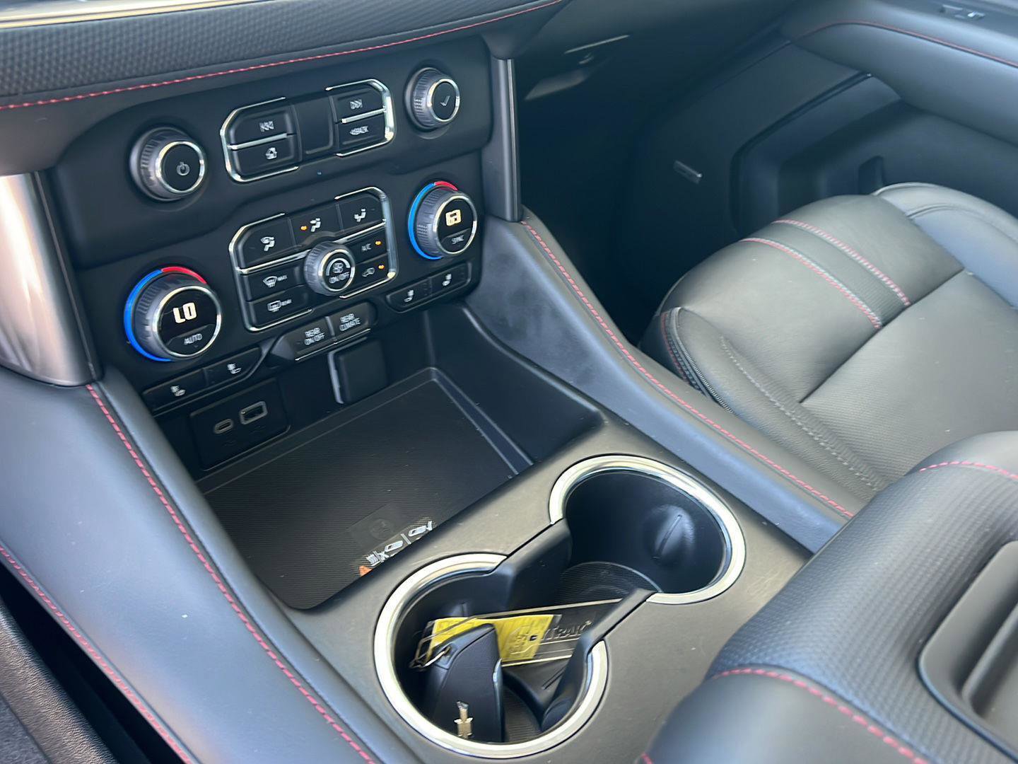 Used 2024 Chevrolet Tahoe RST w/ Luxury Package image 31