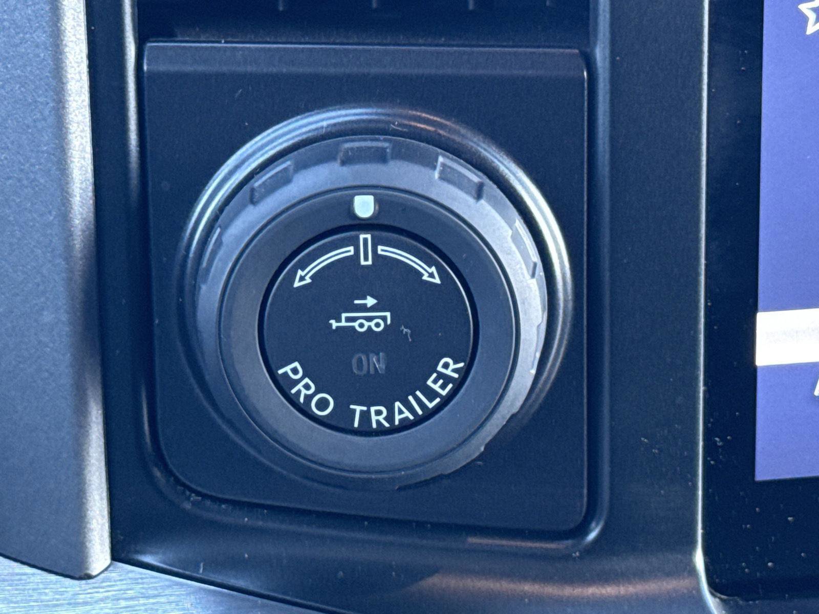 Used 2021 Ford F150 Lariat w/ Equipment Group 502A High image 22