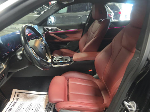 Used 2024 BMW i4 eDrive40 w/ Premium Package RWD image 4