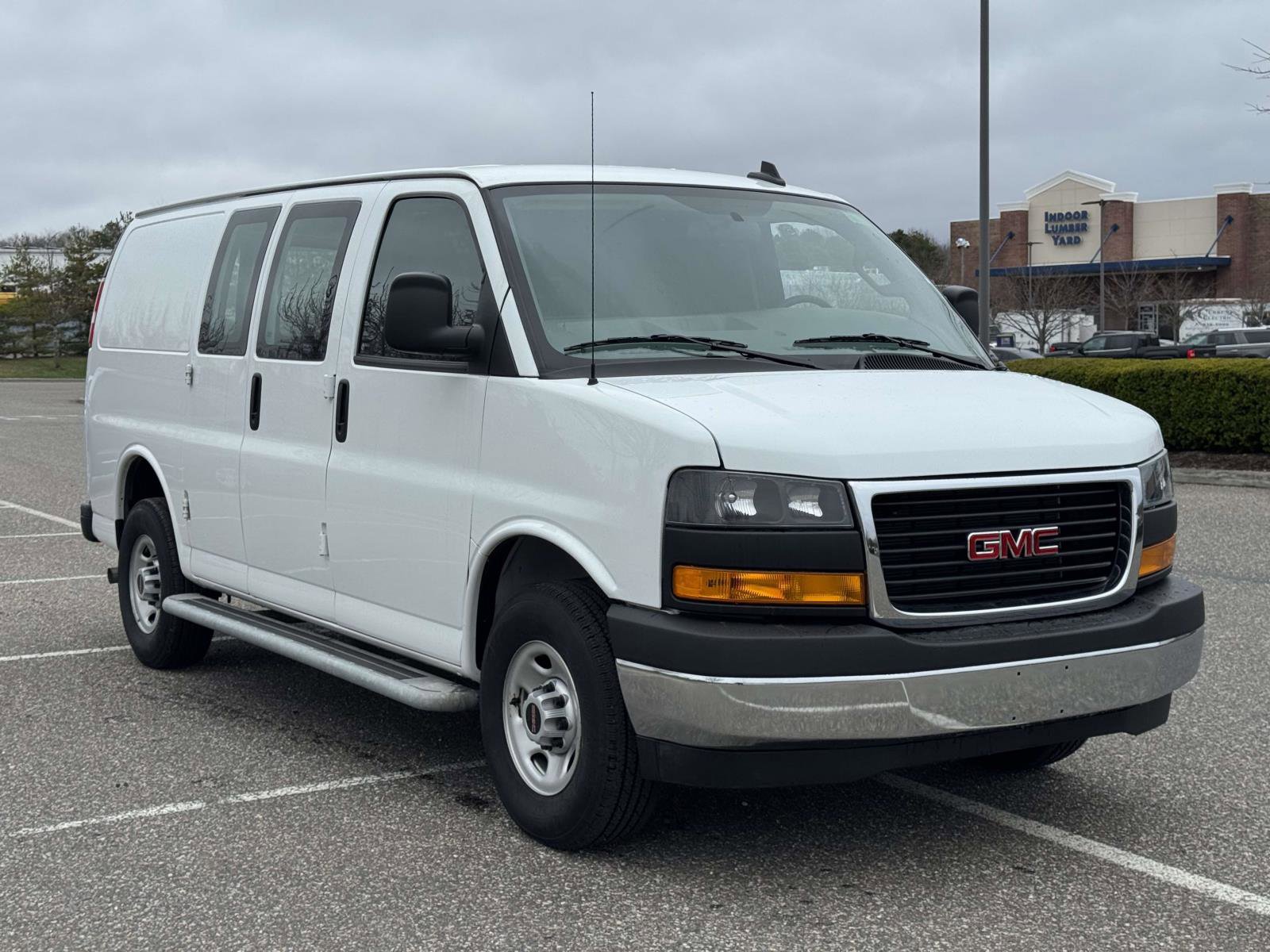Used 2024 GMC Savana 2500 w/ Driver Convenience Package image 2