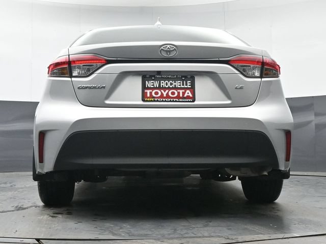 Certified 2025 Toyota Corolla LE FWD image 28