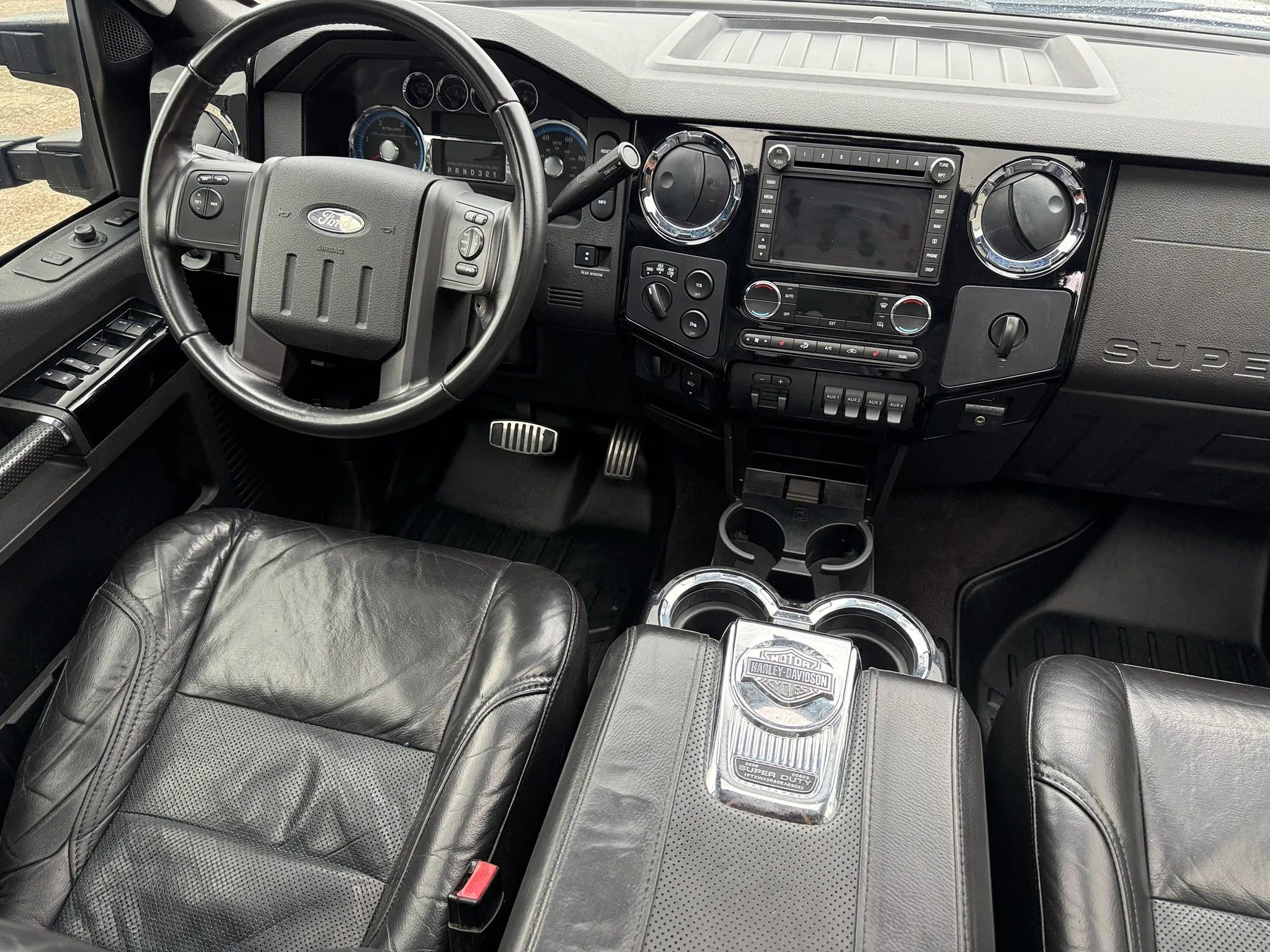 Used 2009 Ford F450 Harley-Davidson AWD/4WD image 25
