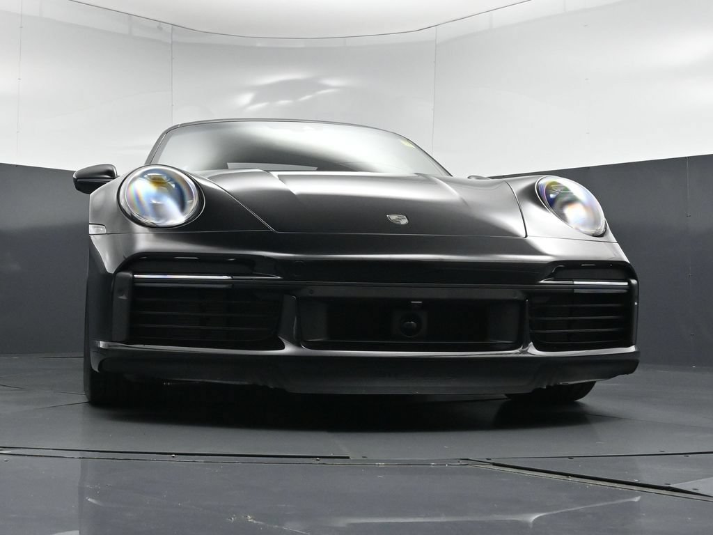 Used 2025 Porsche 911 Turbo AWD/4WD image 29