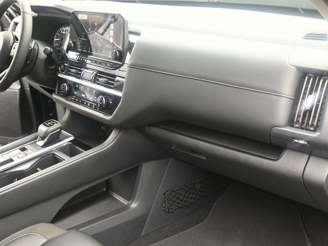 Used 2025 Nissan Pathfinder SL w/ SL Premium Package image 24