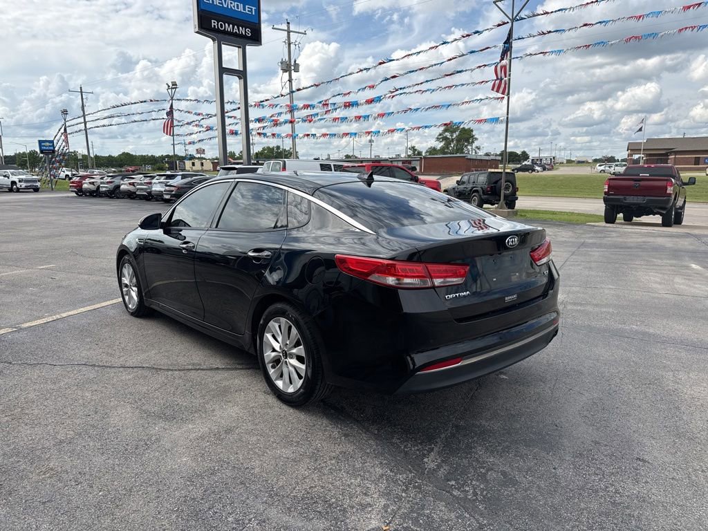 Used 2017 Kia Optima EX w/ Premium Package FWD image 7