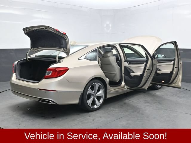 Used 2018 Honda Accord Touring image 47