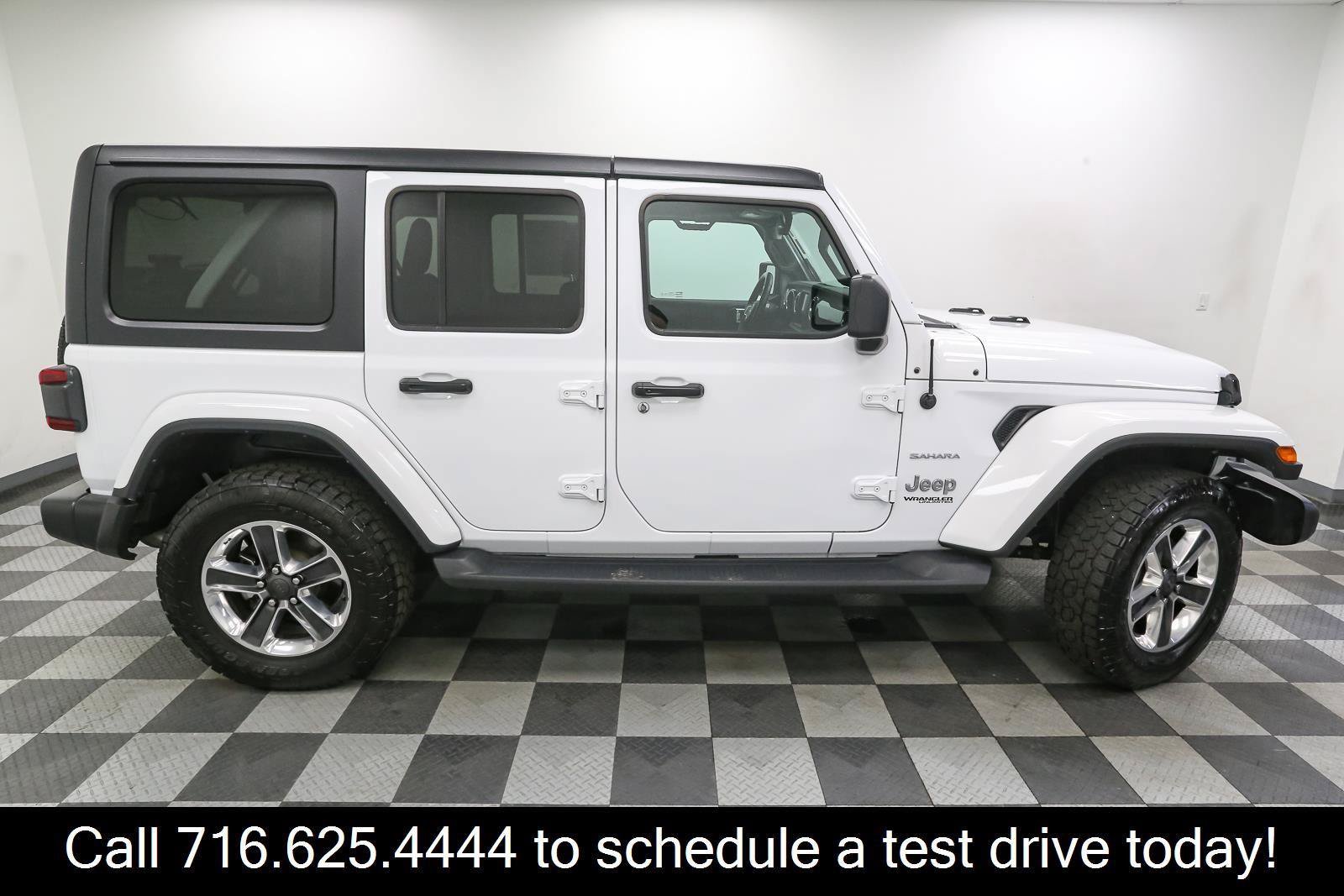 Used 2022 Jeep Wrangler Unlimited Sahara w/ LED Lighting Group AWD/4WD image 9