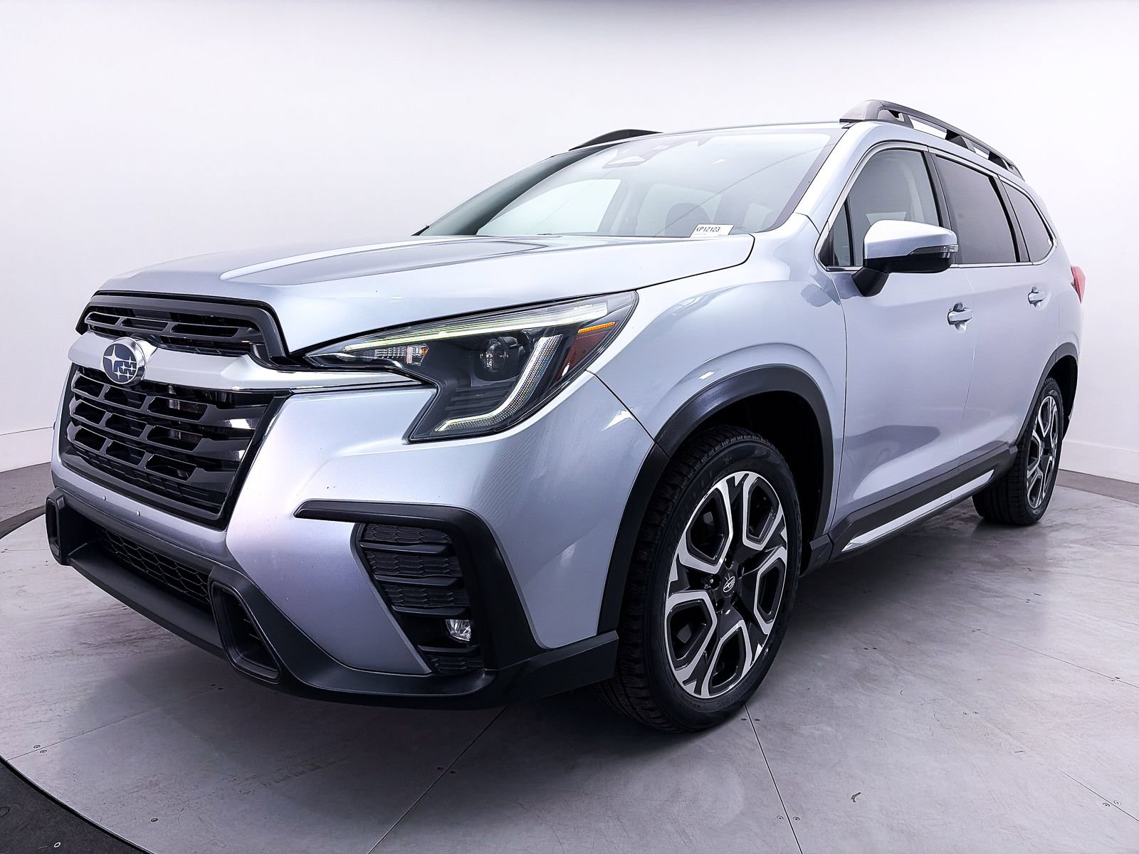 Used 2023 Subaru Ascent Limited AWD/4WD image 12