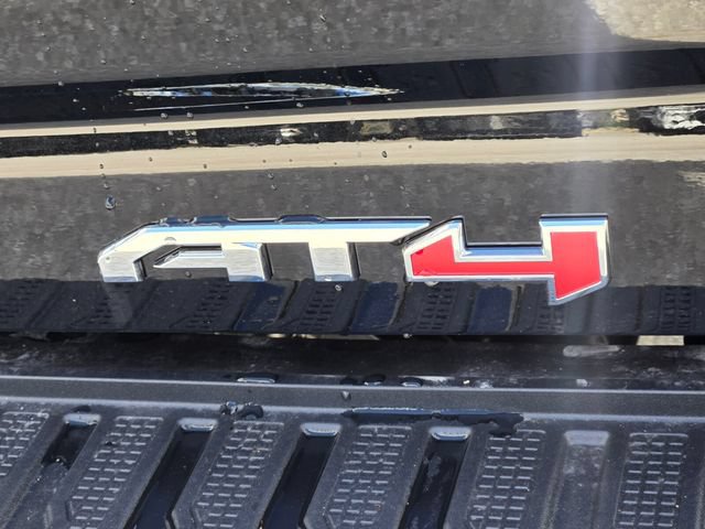 New 2026 GMC Sierra 2500 AT4 w/ AT4 Premium Plus Package AWD/4WD image 19