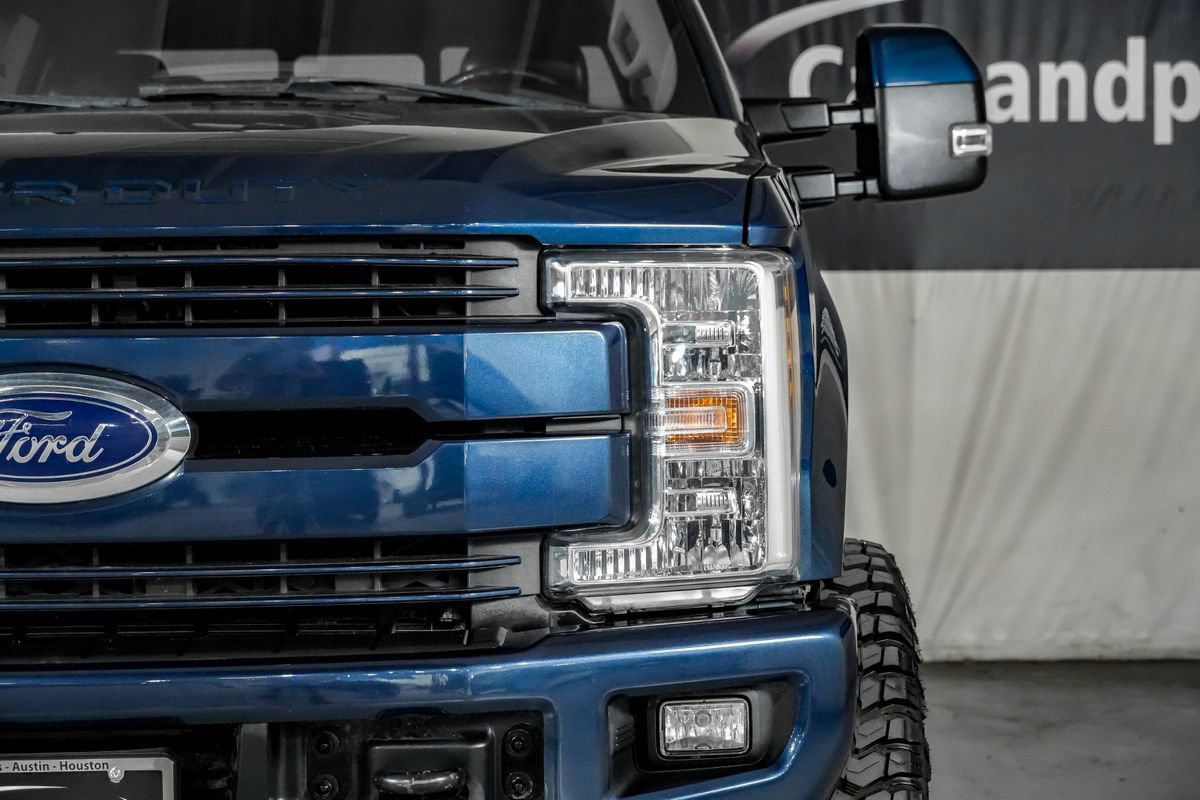 Used 2019 Ford F250 Lariat w/ Lariat Value Package AWD/4WD image 41