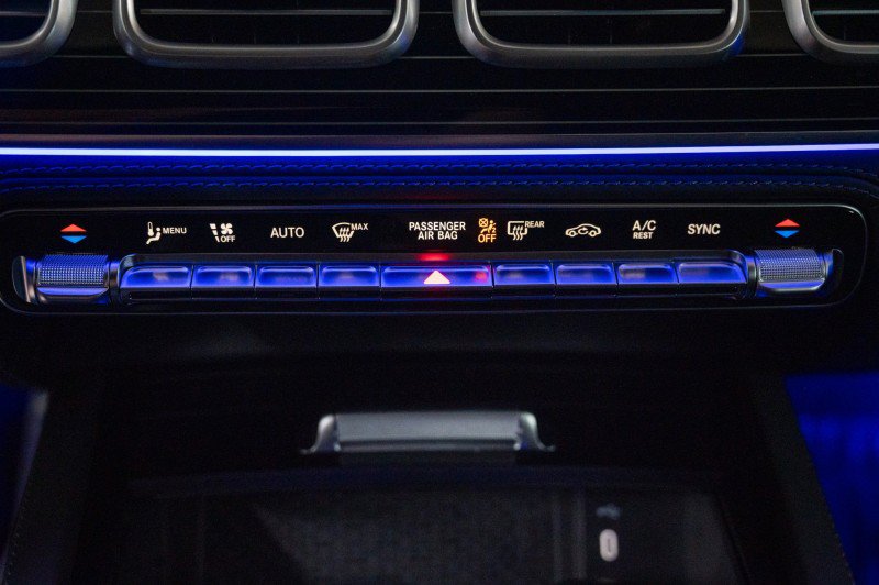 New 2026 Mercedes-Benz GLE 53 AMG 4MATIC Coupe image 31