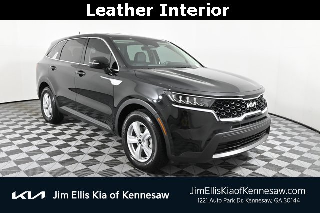 Used 2023 Kia Sorento LX