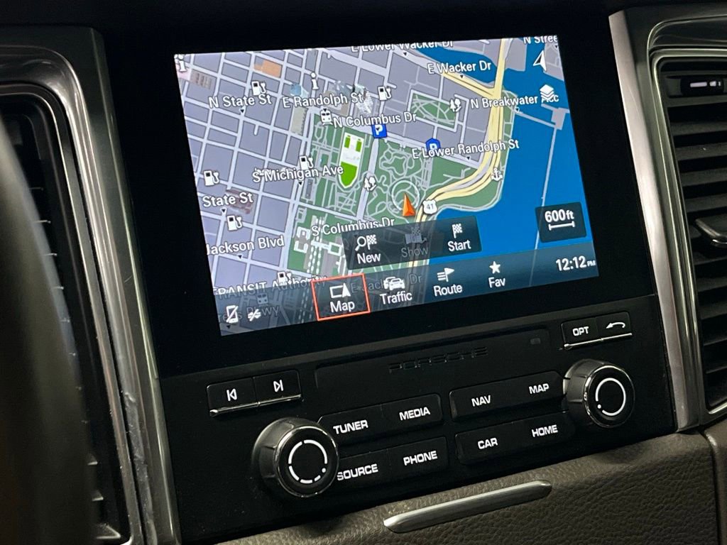 Used 2017 Porsche Macan S image 30