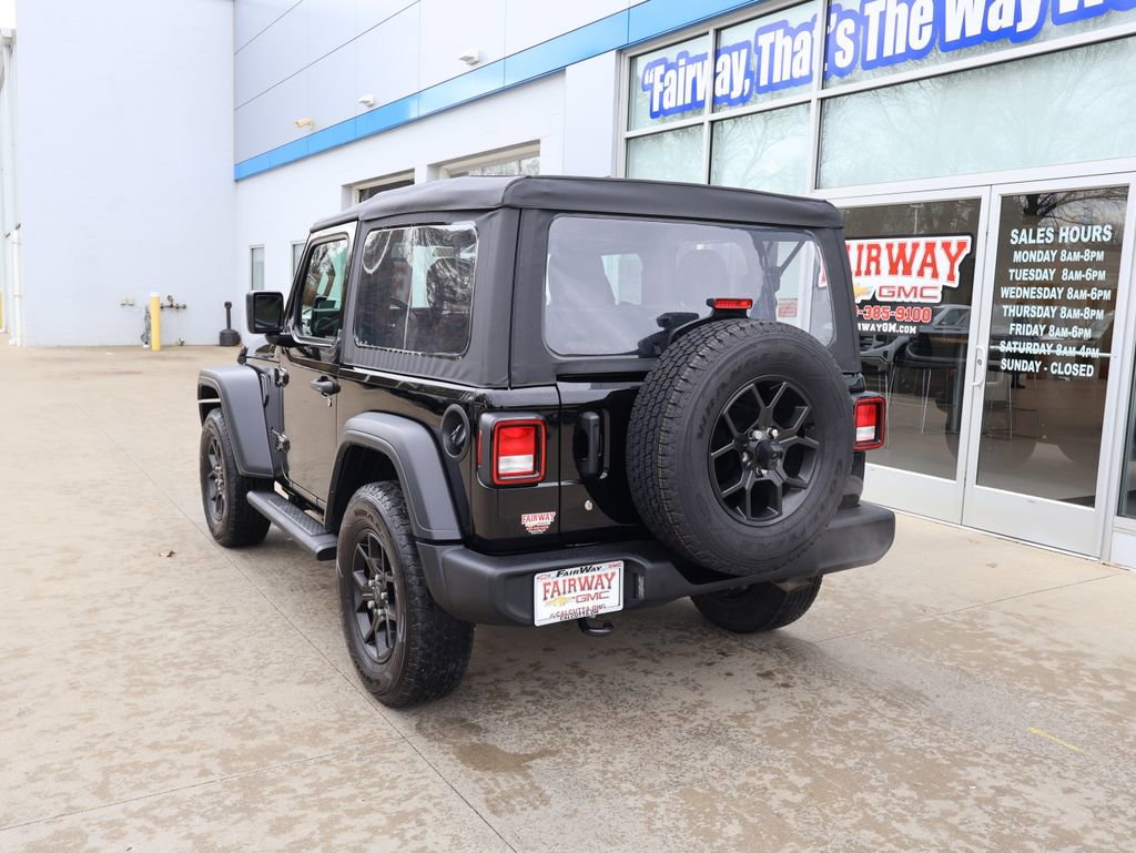 Used 2023 Jeep Wrangler Sport image 8