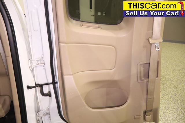 Used 2014 Toyota Tacoma PreRunner w/ SR5 Package RWD image 30