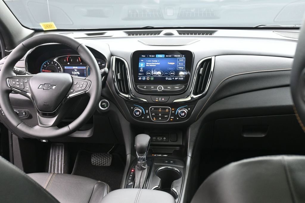 Used 2023 Chevrolet Equinox Premier AWD/4WD image 14