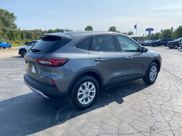 New 2025 Ford Escape Active image 7