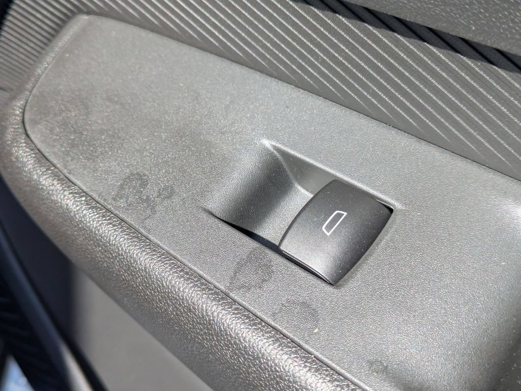 New 2027 Chevrolet Bolt LT FWD image 29