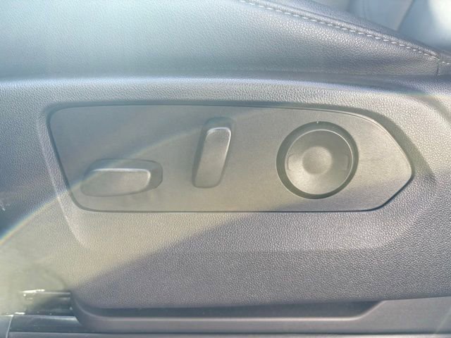 Used 2024 GMC Sierra 1500 SLT image 24