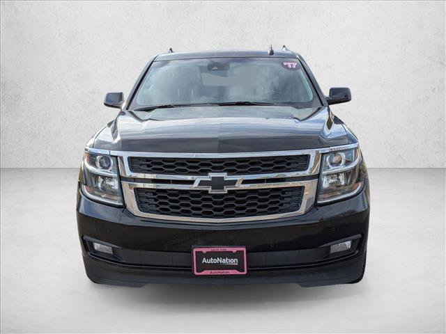 Used 2017 Chevrolet Suburban LT image 2