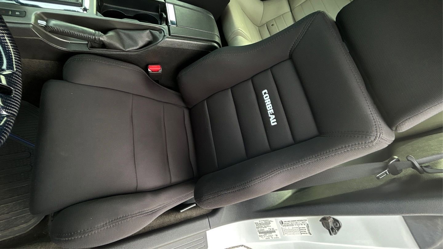Used 2014 Ford Mustang GT Premium RWD image 10