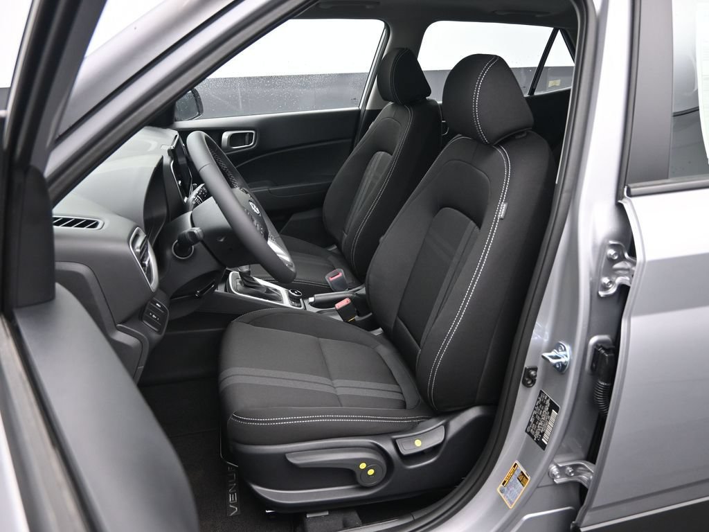 New 2026 Hyundai Venue SEL FWD image 20