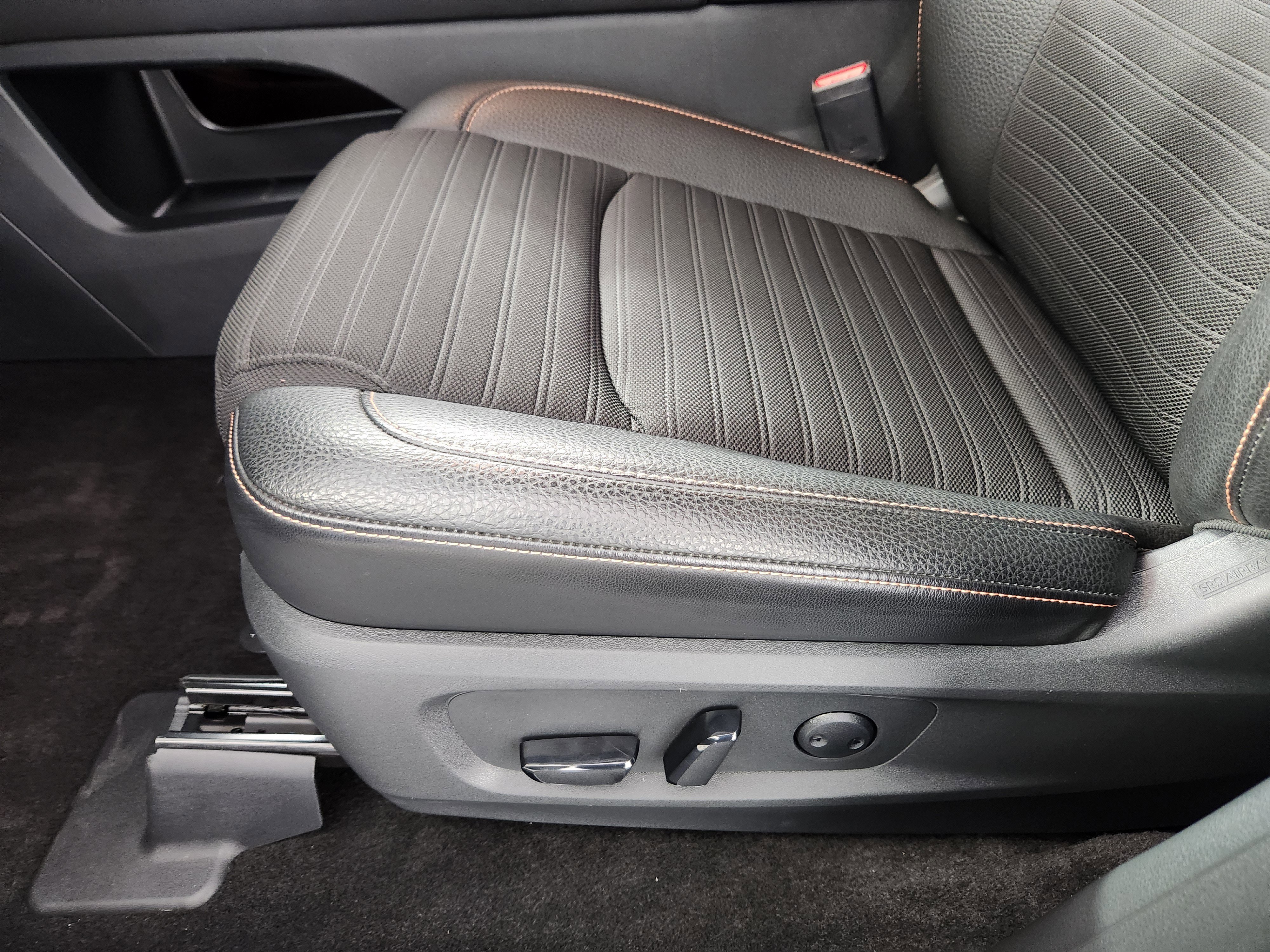 Used 2024 Nissan Pathfinder Rock Creek image 13