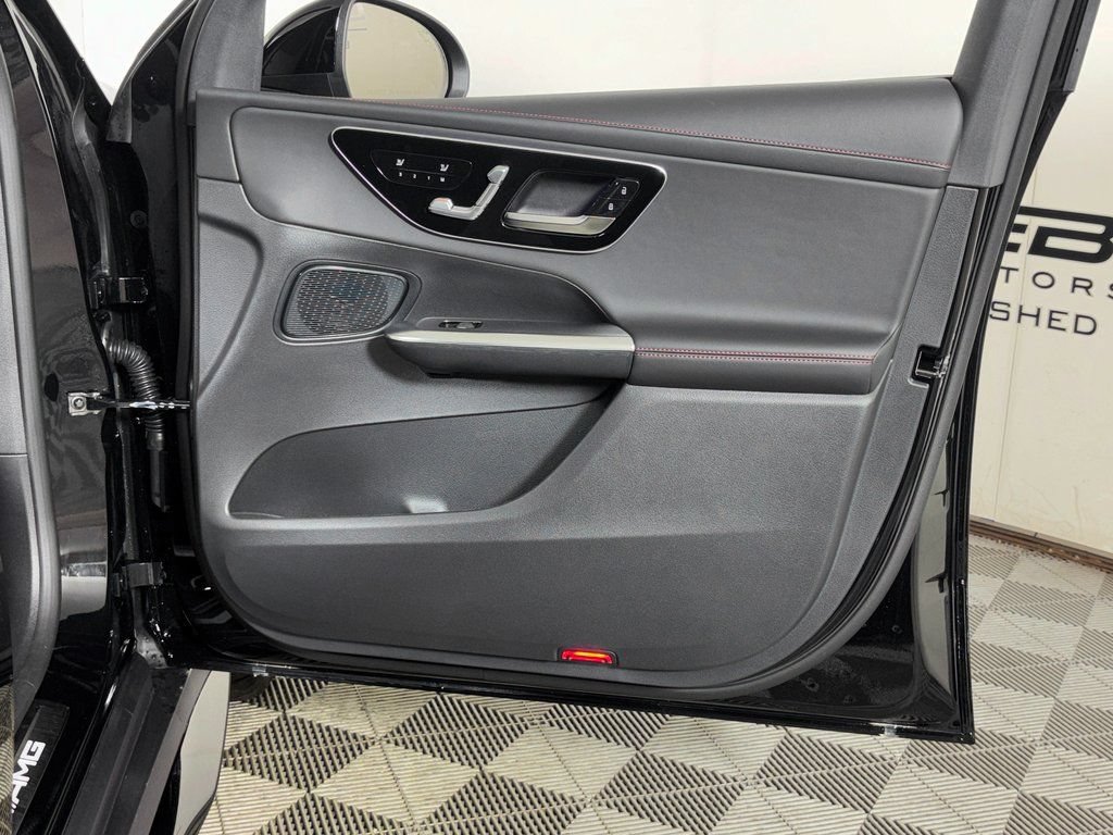 Certified 2026 Mercedes-Benz GLC 43 AMG 4MATIC image 30